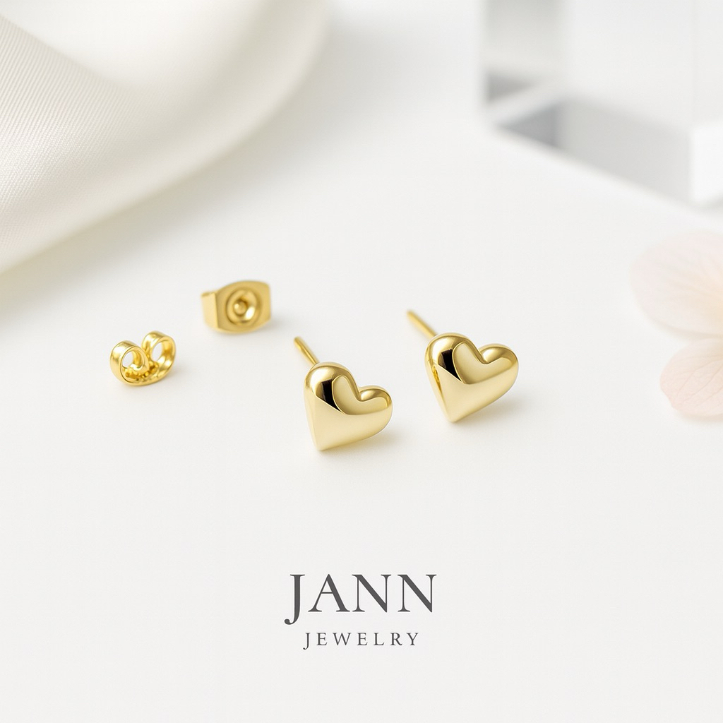 Anting Titanium Asli Anti Karat Tidak Alergi Giwang Love Hati Warna silver & Gold