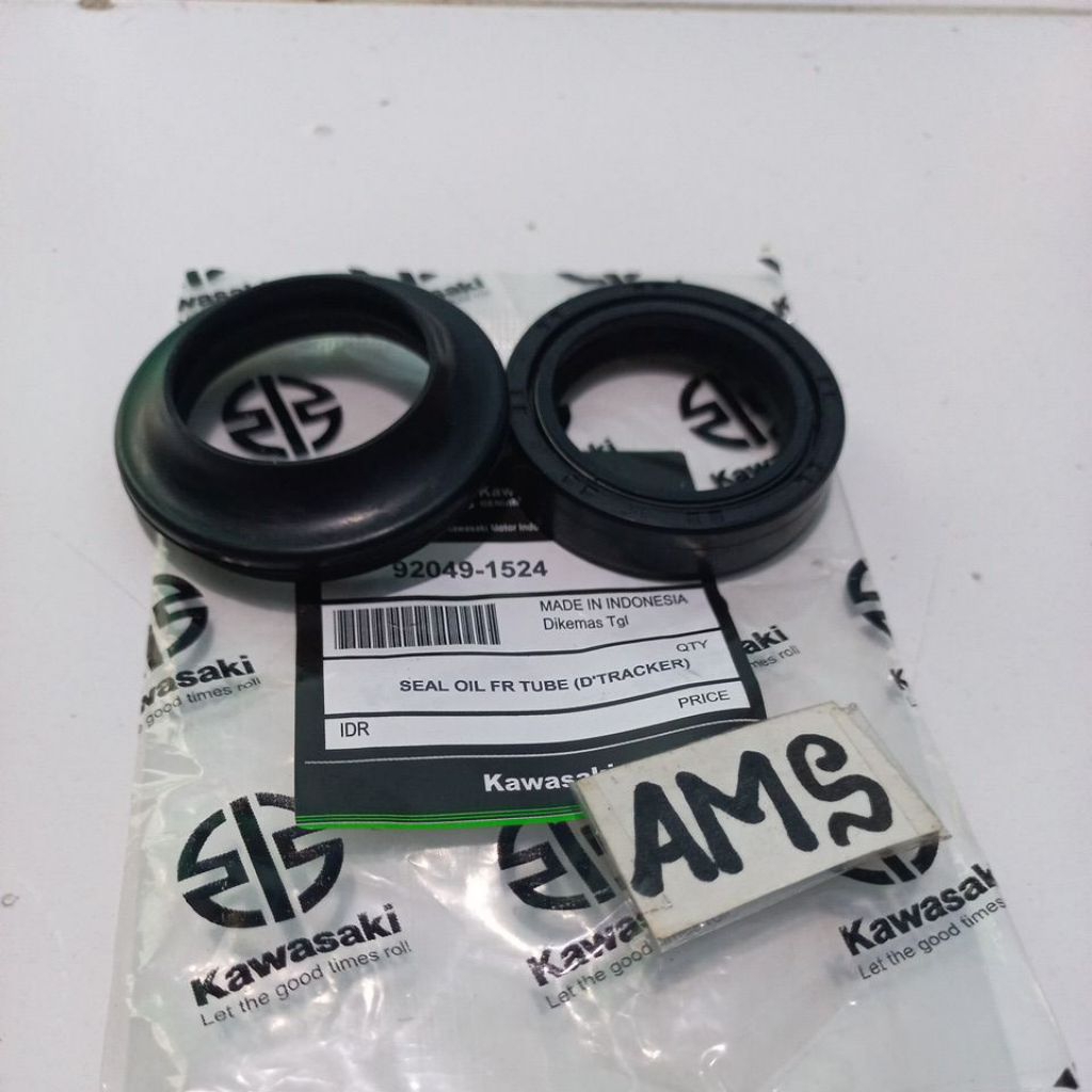 PAKET SEAL TUTUP ABU SEAL SHOCK SEAL OIL KLX DTRAKER KLX BF ORIGINAL KAWASAKI