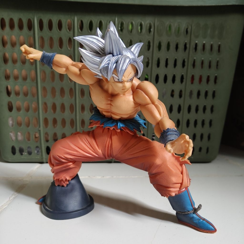 Banpresto Maximatic Dragonball Ultra Instinct Son Goku