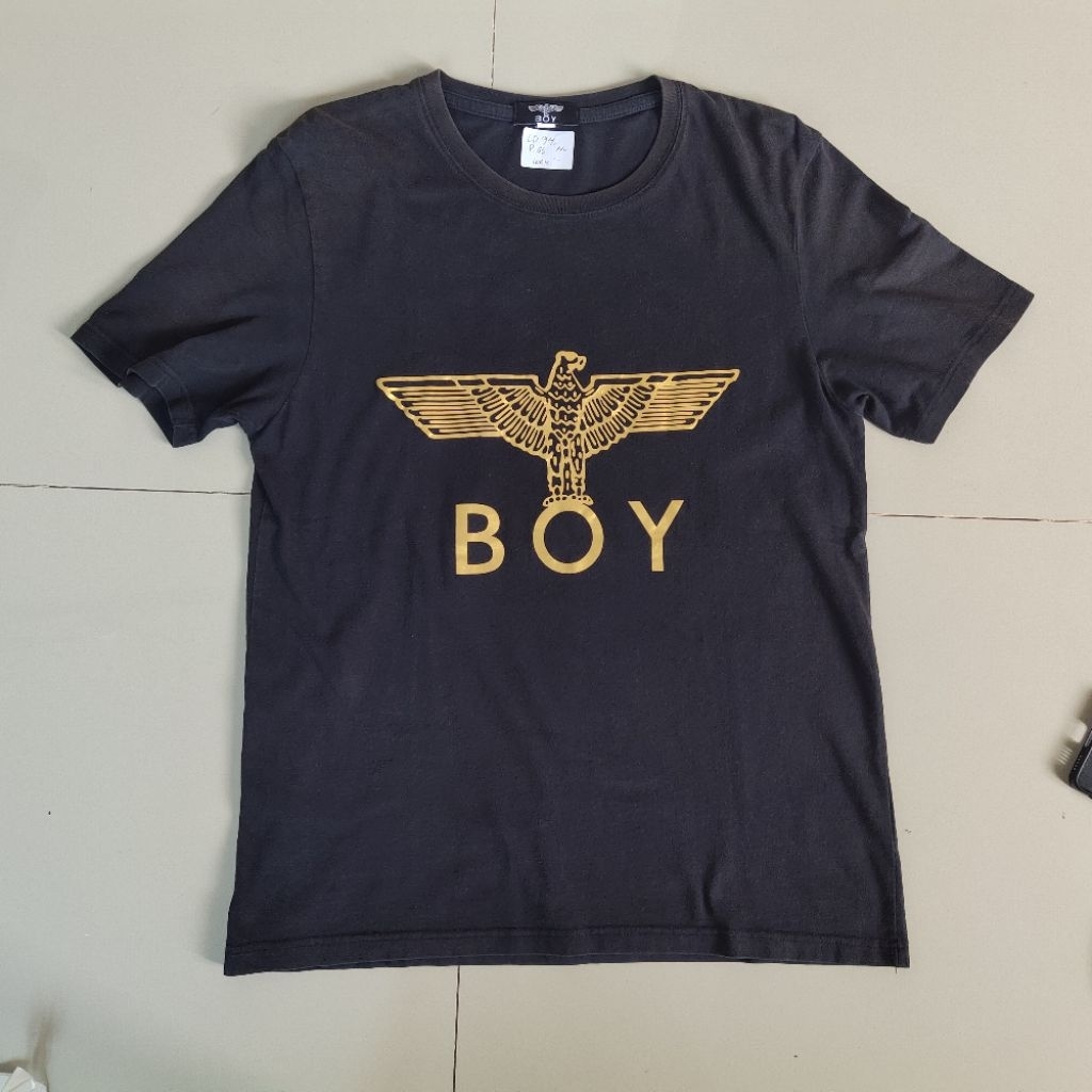 Baju kaos Boy London Hitam Size M