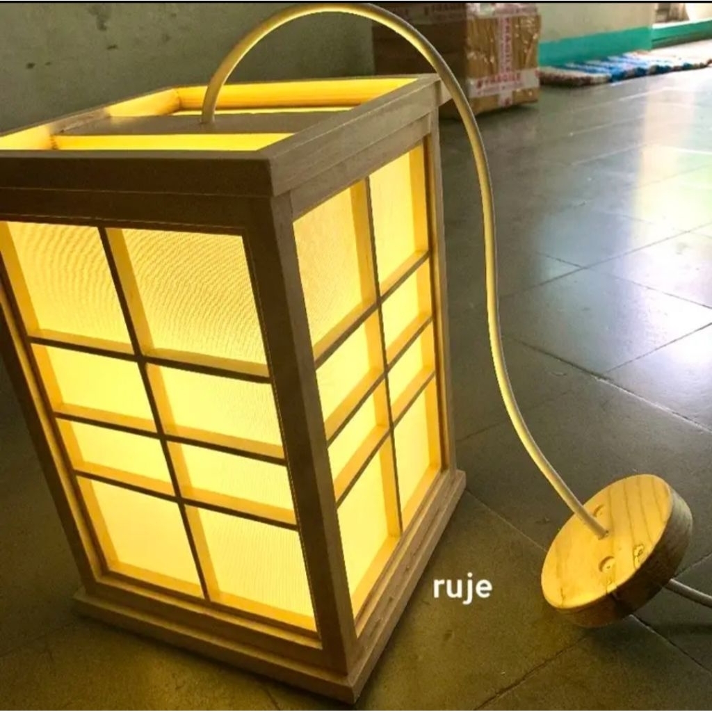 lampu gantung jepang kayu hiasan lentera Cafe