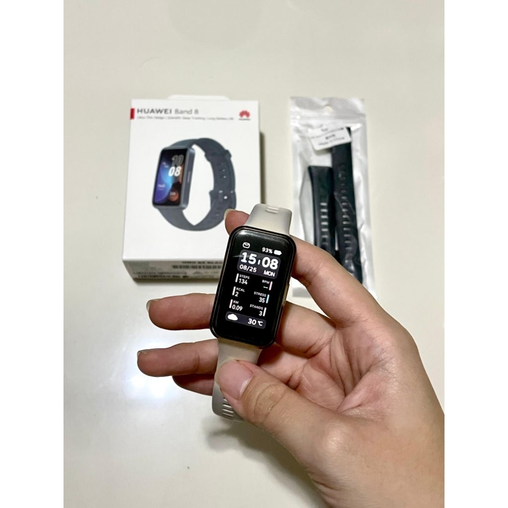 HUAWEI BAND 8 SMARTBAND MIDNIGHT BLACK | PRELOVED HUAWEI SMARTWATCH SECOND HITAM