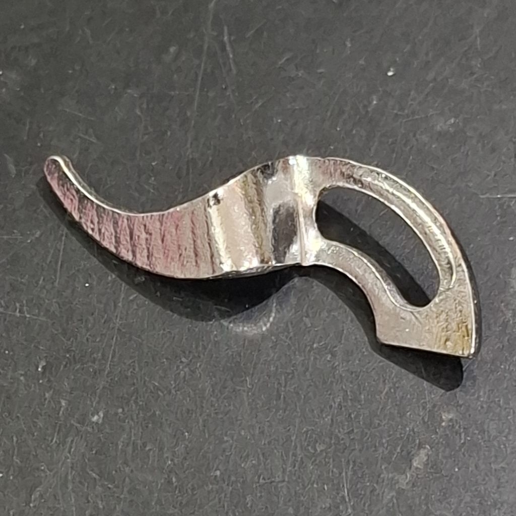 B1824512000 TAHANAN ROTARY / ROTARIMESIN JAHIT LH JARUM 2 JUKI