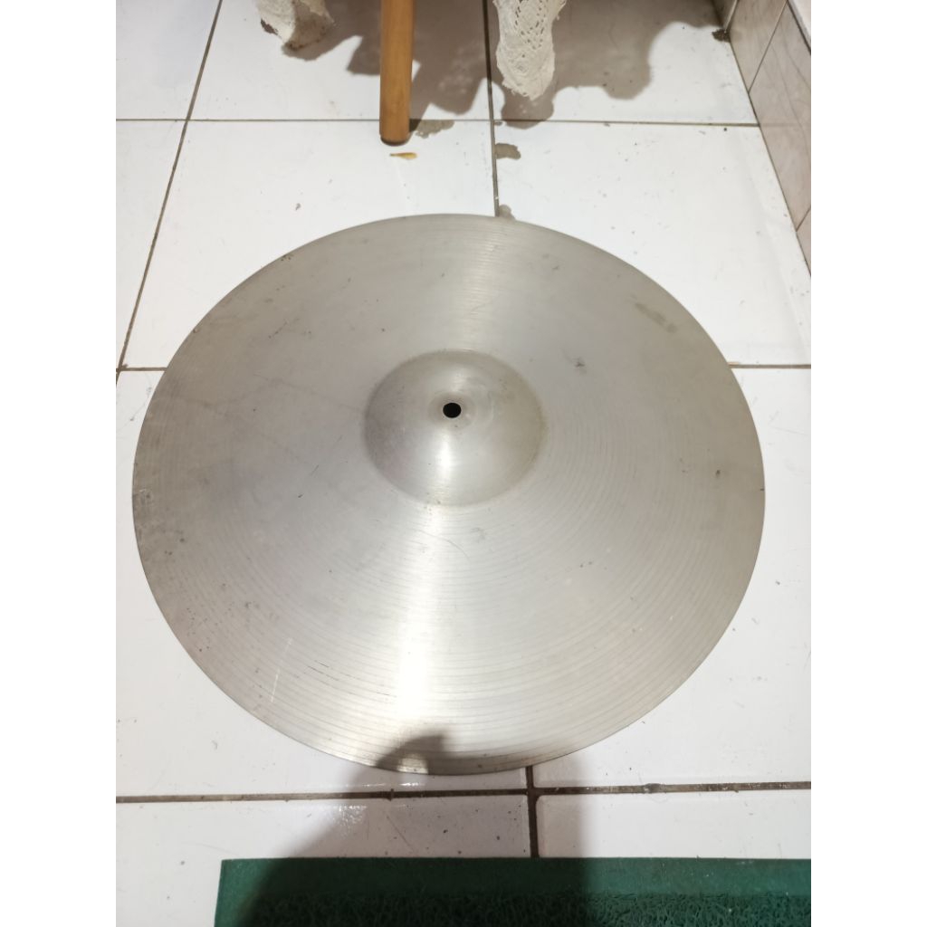 Cymbal ride rolling 18"