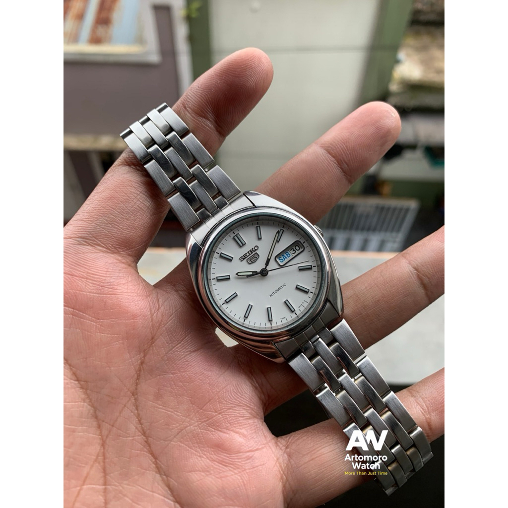 (SOLD) Seiko 5 SNXA09