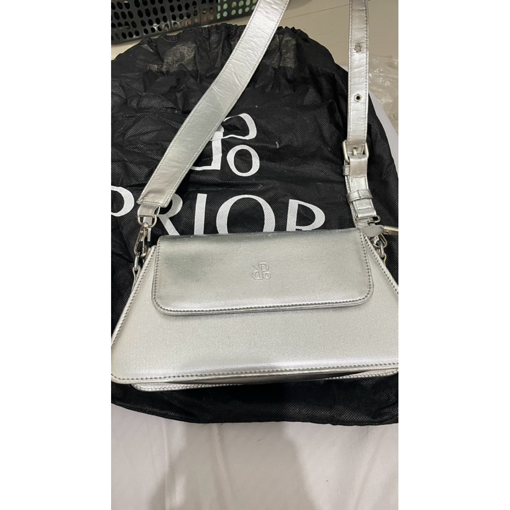 Tas Prior Preloved