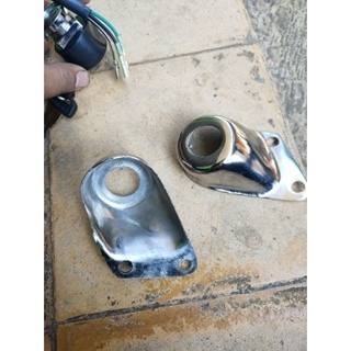 pangkon kunci kontak CB200 besi model ORI/dudukan kunci kontak CB200 besi