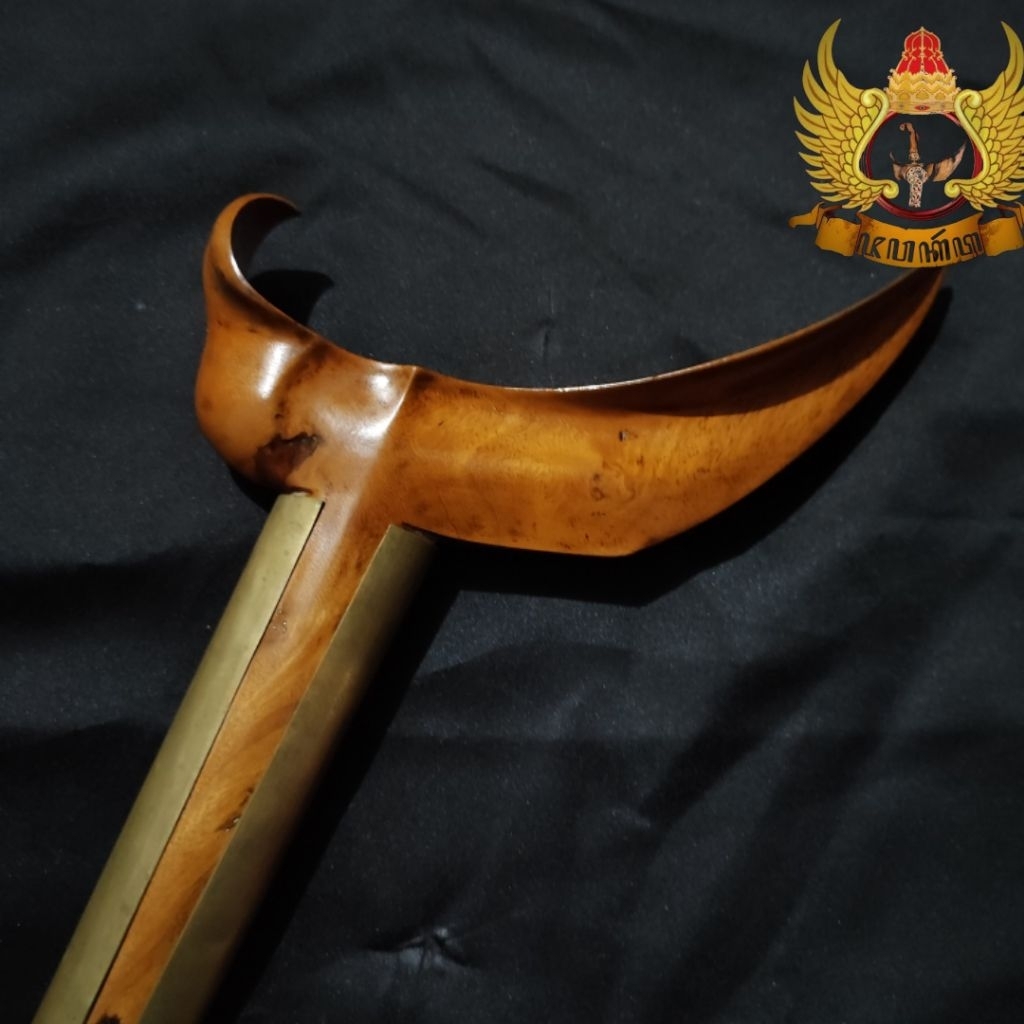 Warangka Lamen Ladrang Gaya Surakarta Kayu Cendana Jawa Gandar Iras