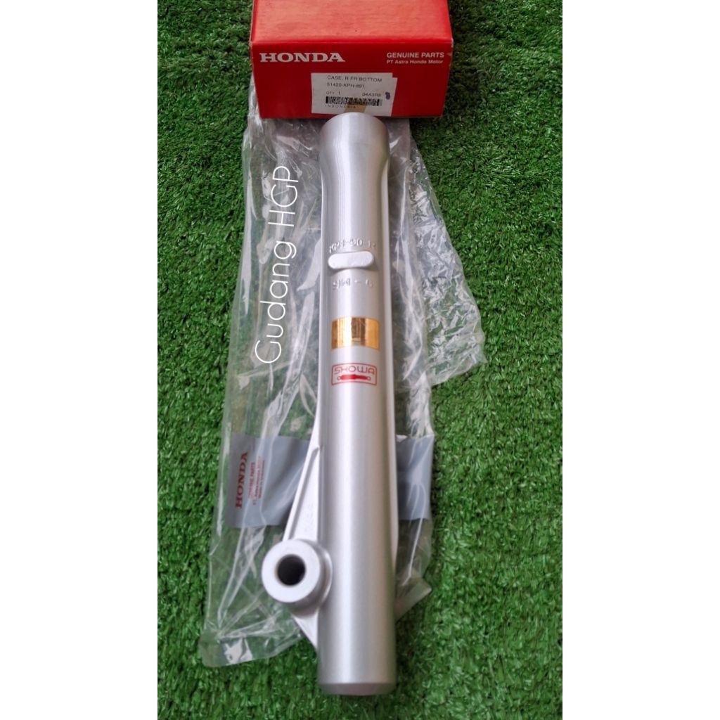 Case R Front Bottom Tabung Shock Kanan Tromol Karisms 51420-KPH-891 Ori Honda Genuine Parts