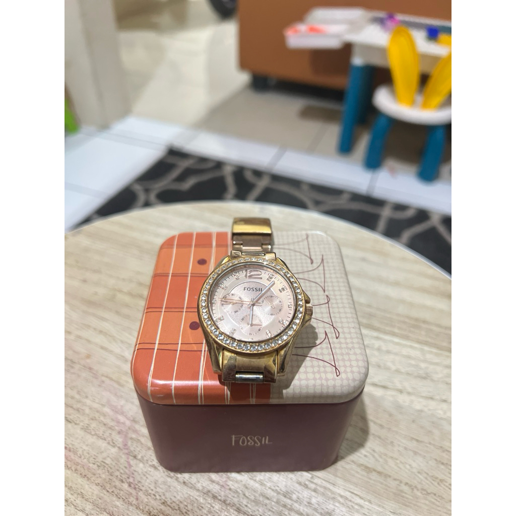 Preloved Jam Tangan Fossil Wanita