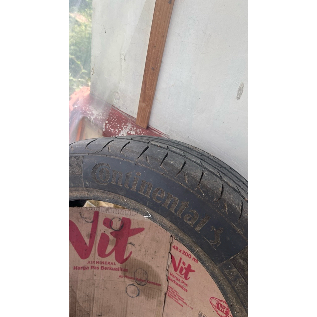 ban 225/45r17