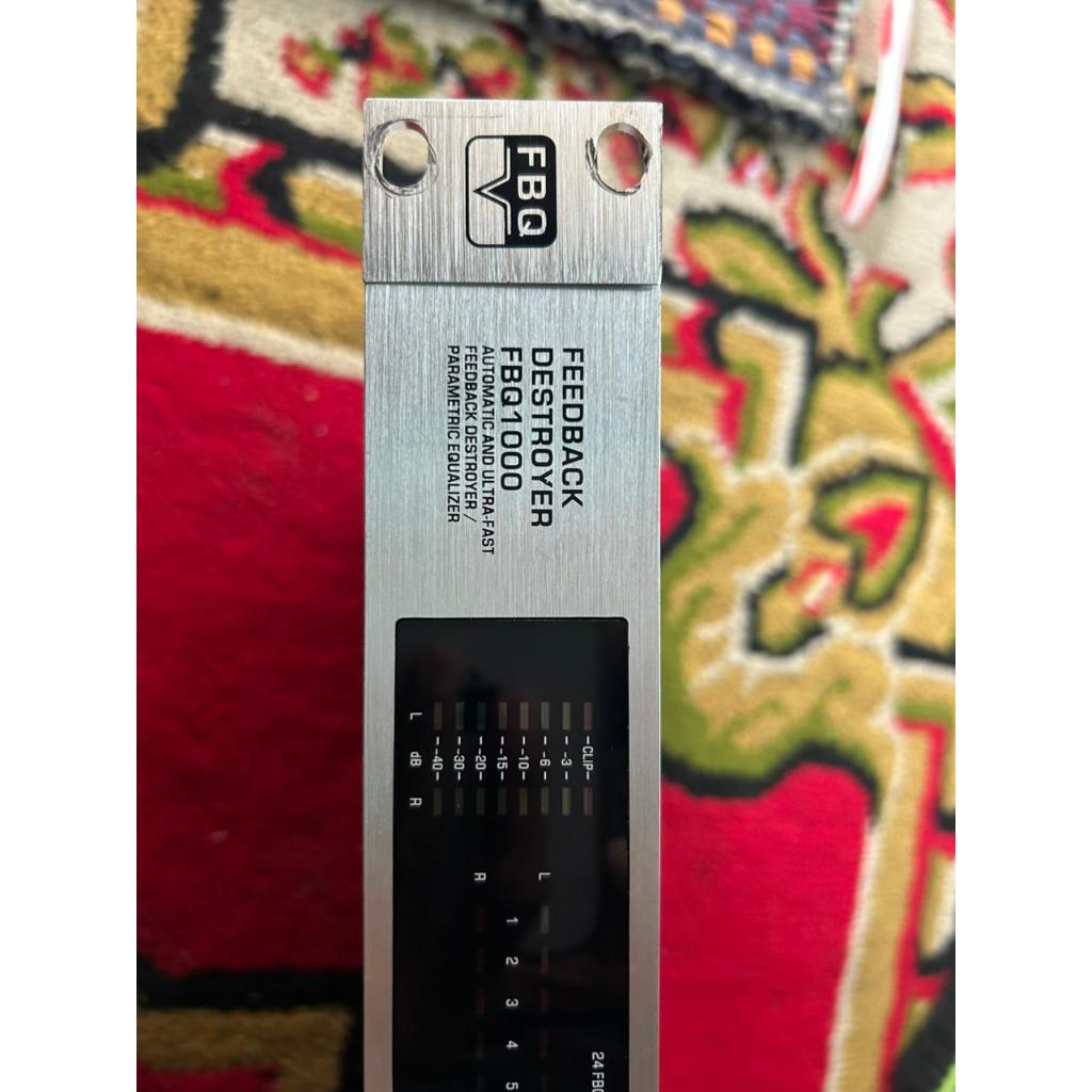 feedback destroyer behringer fbq1000