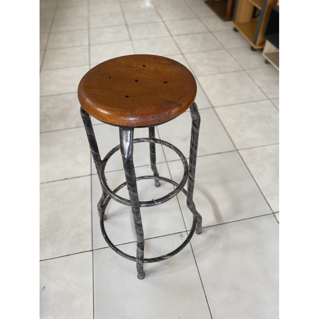 Kursi cafe besi tinggi 70cm/bangku cafe/kursi teras/kursi bakso/besi/kursi tinggi/kursi bar