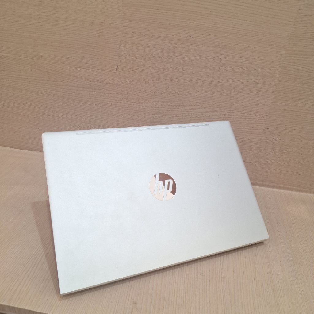 687. Hp probook 430 G8 core i7 gen 11