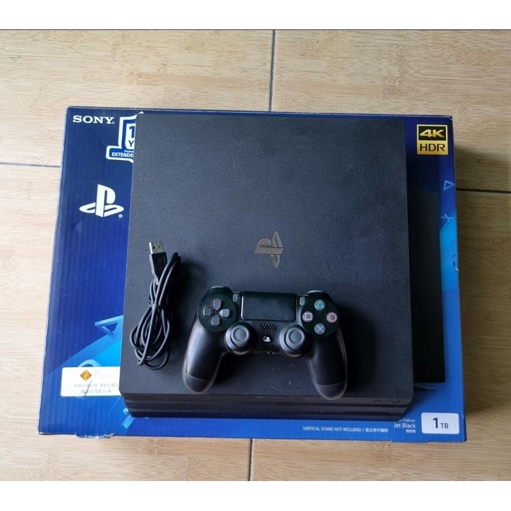 PLAYSTATION 4 PRO / PS4 PRO SECOND HDD 1TB ORIGINAL + BONUS GAME