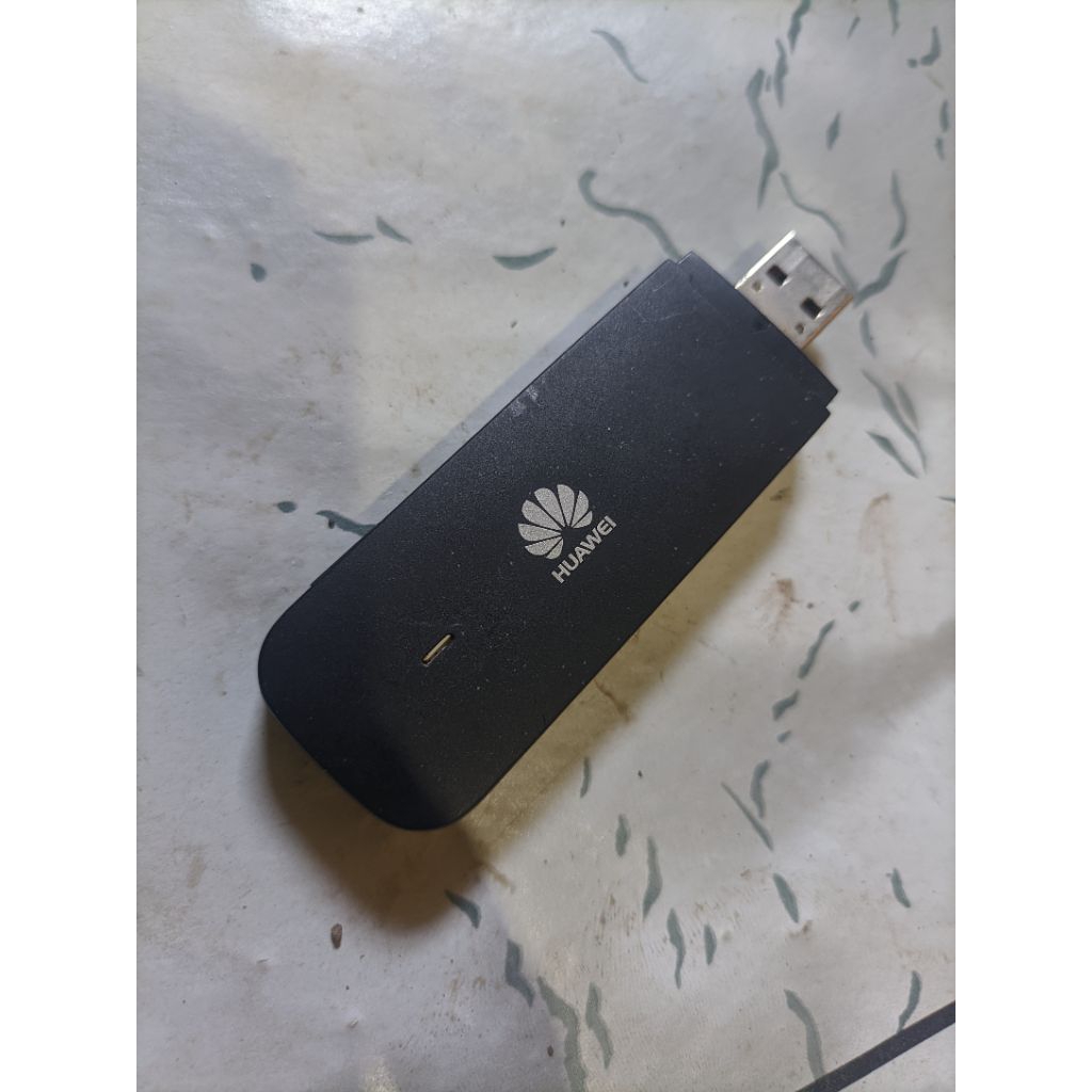 Modem Stick Huawei e3372 Tanpa tutup USB