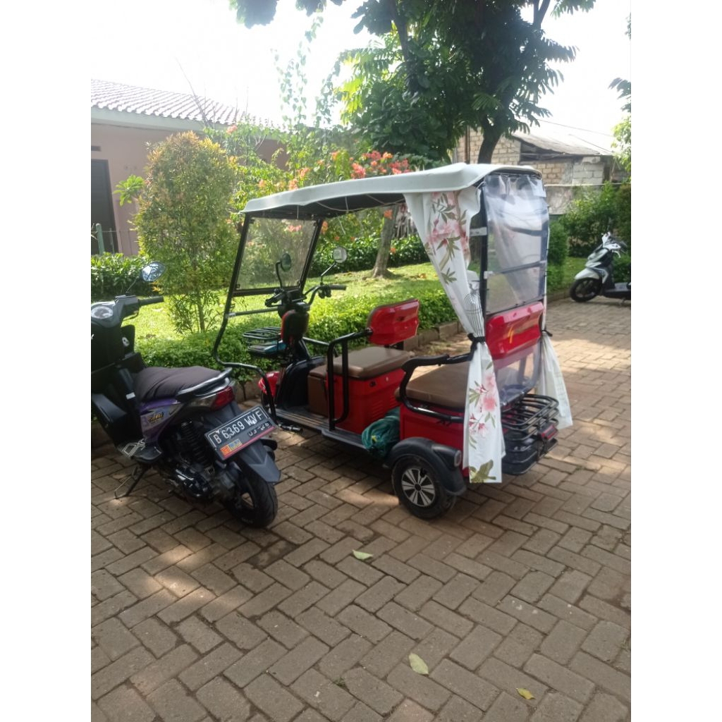 motor listrik roda 3 ada atap