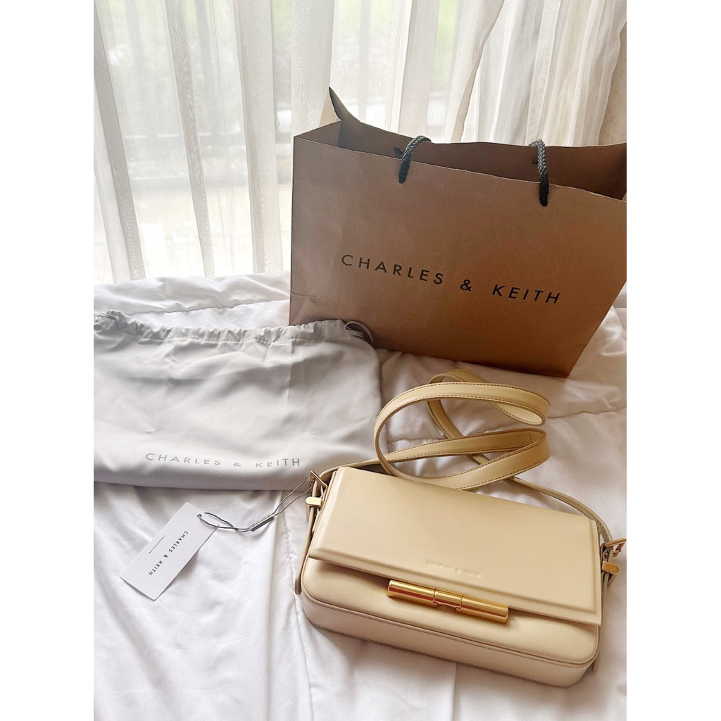 NEW Sling Bag Charles & Keith Original (Bukan Preloved)