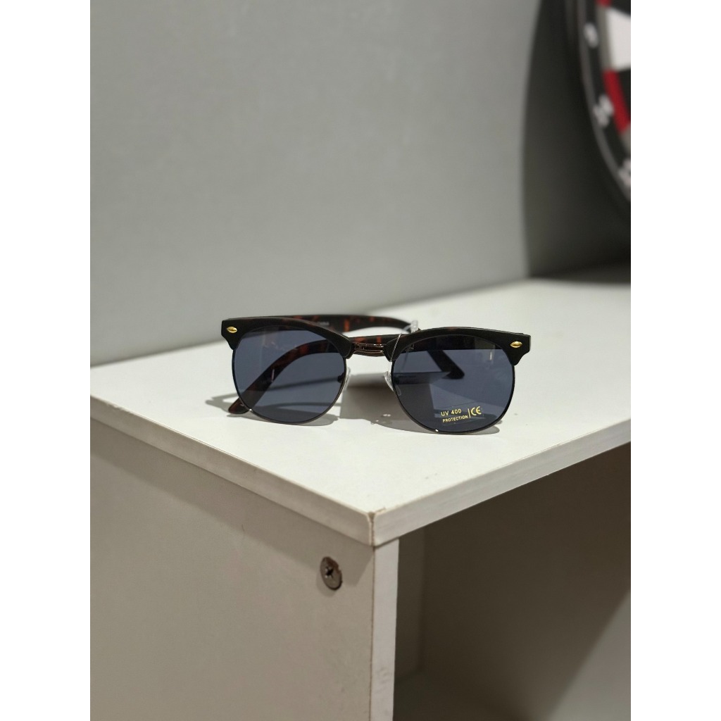 (LEGIT SALE) Vans Sunglasses Wayde Tortoise