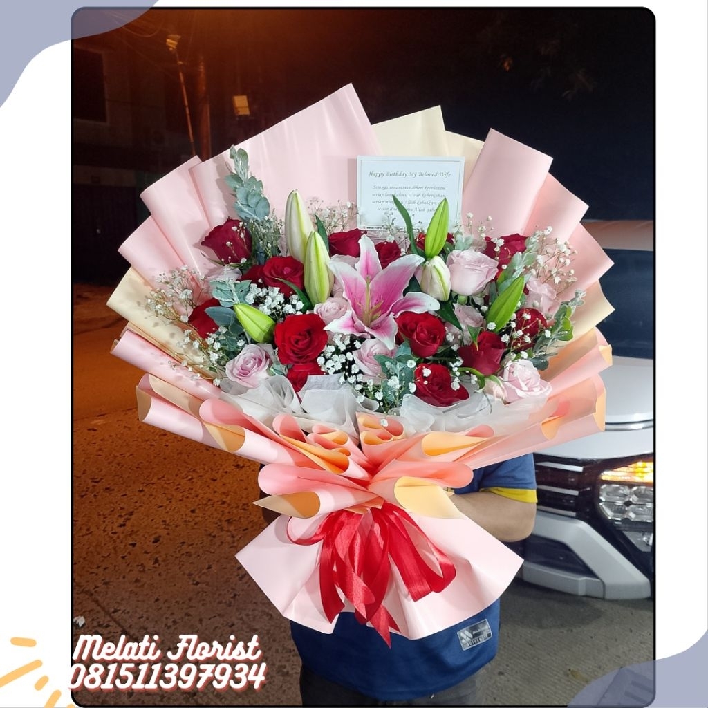 Hand Buket bunga asli | Hand buket bunga mawar | hand buket bunga lily | buket bogor | hadiah ulang 