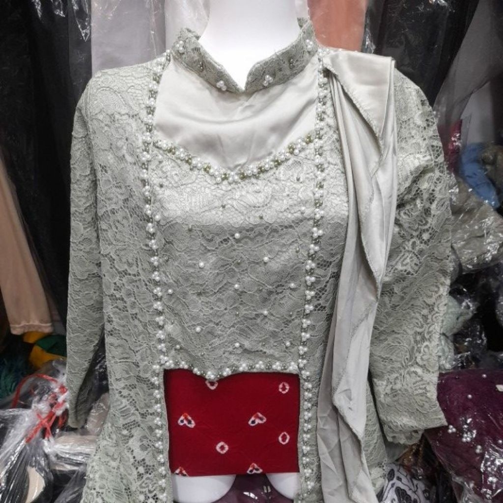 Kebaya Brokat sanghai slayer Hijau Sage