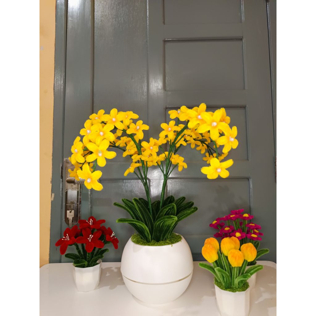 COD READY Bunga Anggrek Jumbo / Bunga Kwat Bulu / Bunga Hias / Bunga Ruang Tamu / Bunga Jumbo