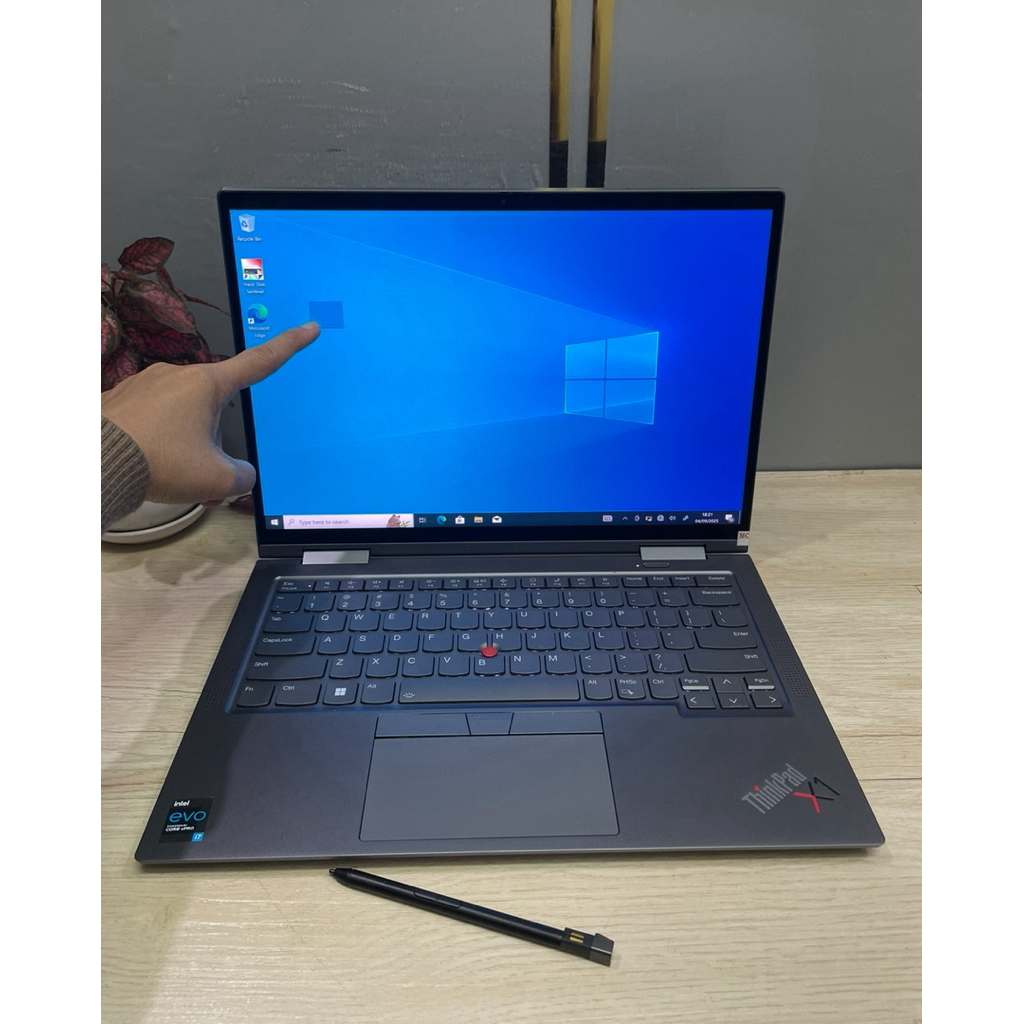 LAPTOP LENOVO THINKPAD X1 YOGA i7 GEN11 RAM 16 GB NVME 2 TB TOUCHSCREEN PROMO MURAH BAGUS BERGARANSI