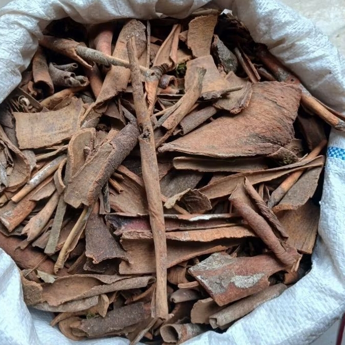 ( 1 kg ) Kayu Manis / Kayu Manis Patahan / Kayu Manis Broken 1kg / Kayu Manis Broken Ayakan 1 kg / S