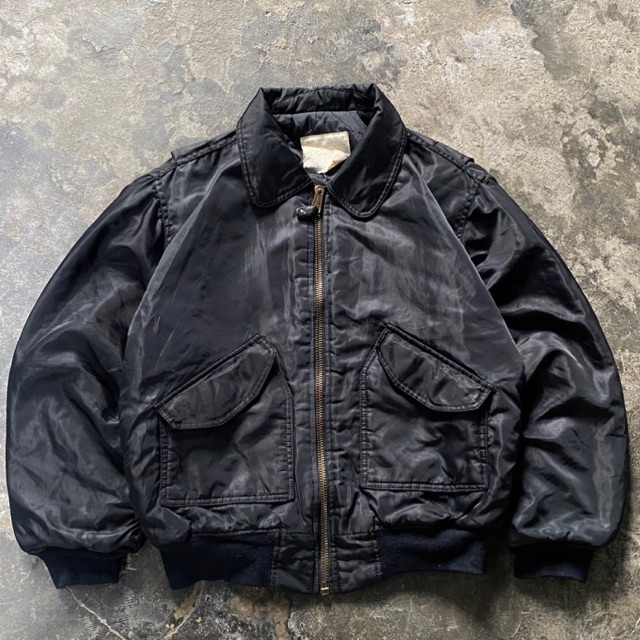Vintage USAF Flyers CWU-45 Nylon Jacket — Boxy Jacket Hitam