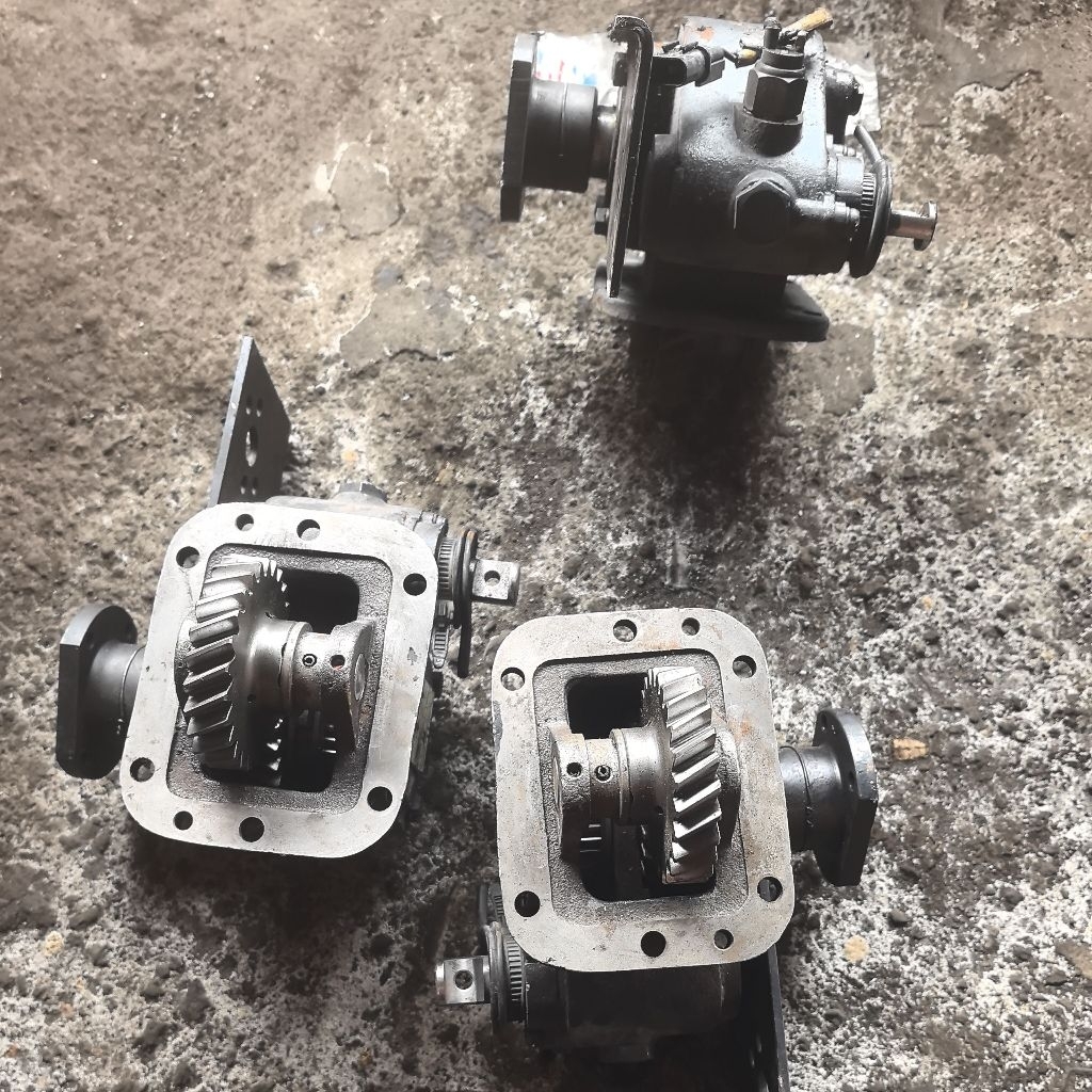 PTO Truk Hyundai Dymos