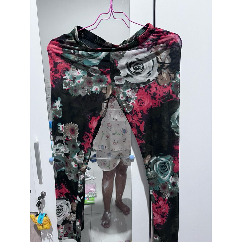 Legging semi transparan