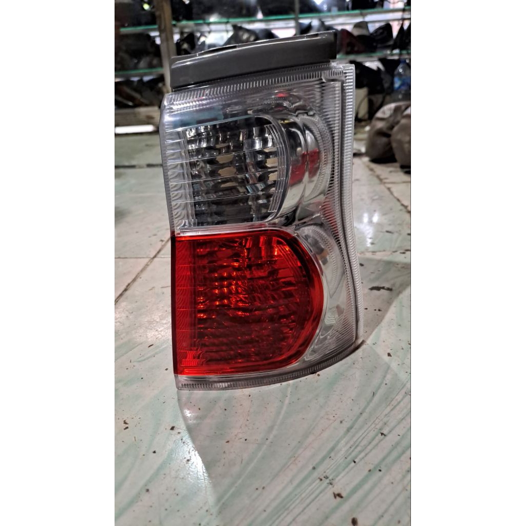 stoplamp daihatsu luxio 2014 2015 2016 original