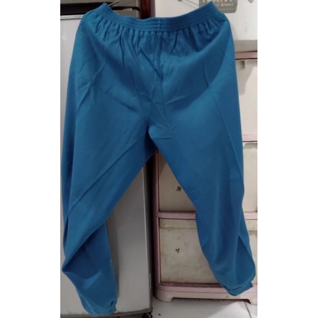 Seragam Olahraga SMK Yadika