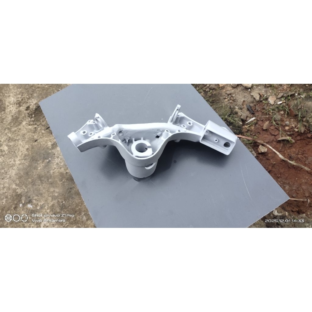 Stang tekuk vespa px, ps, dll untuk look racing tinggal pakai no minus berkode