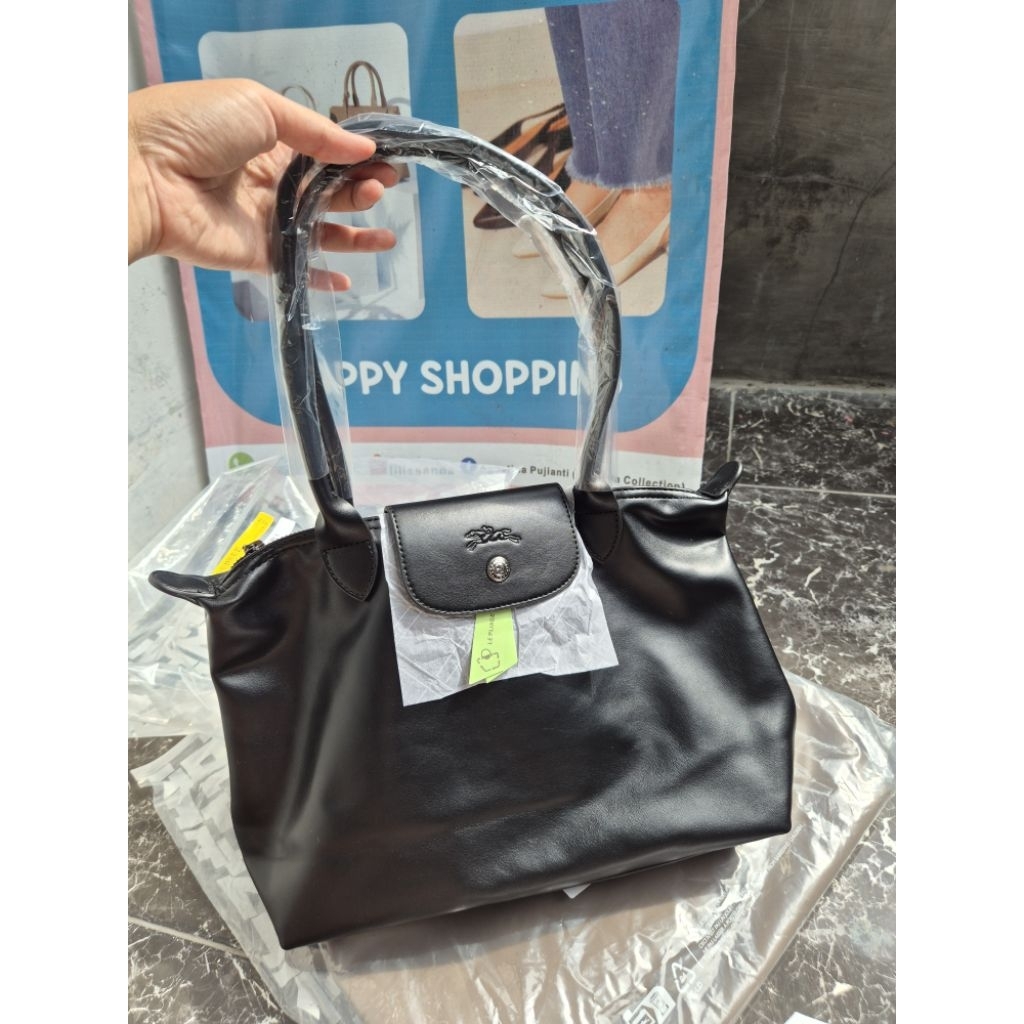 Tas totebag LC kulit long champ le pliage cuir leather medium size M limited edition