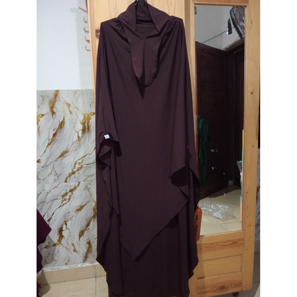 FK Instan Coklat tua Muslimah basic