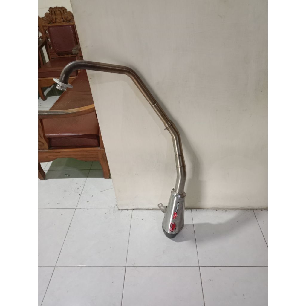 knalpot r9 zeta original cb150r/cbr