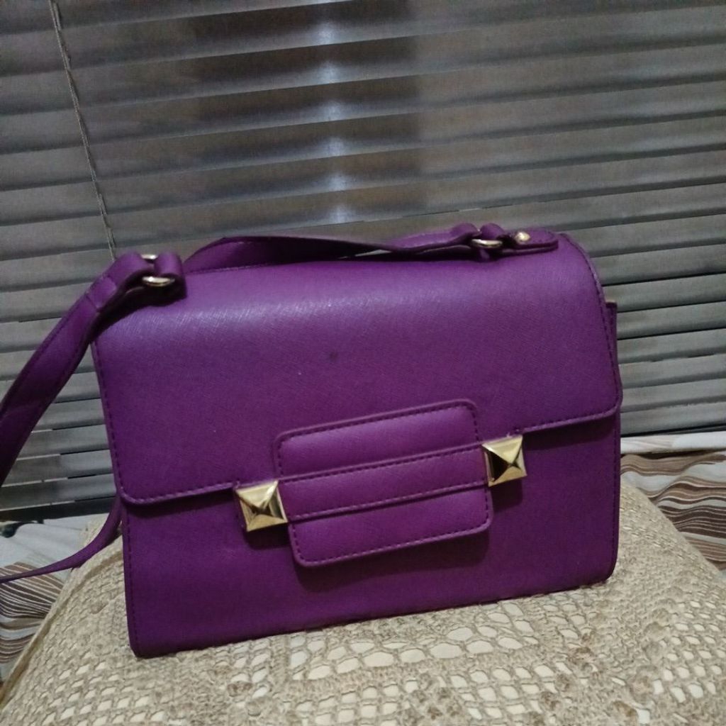 Tas ungu Sling verawang