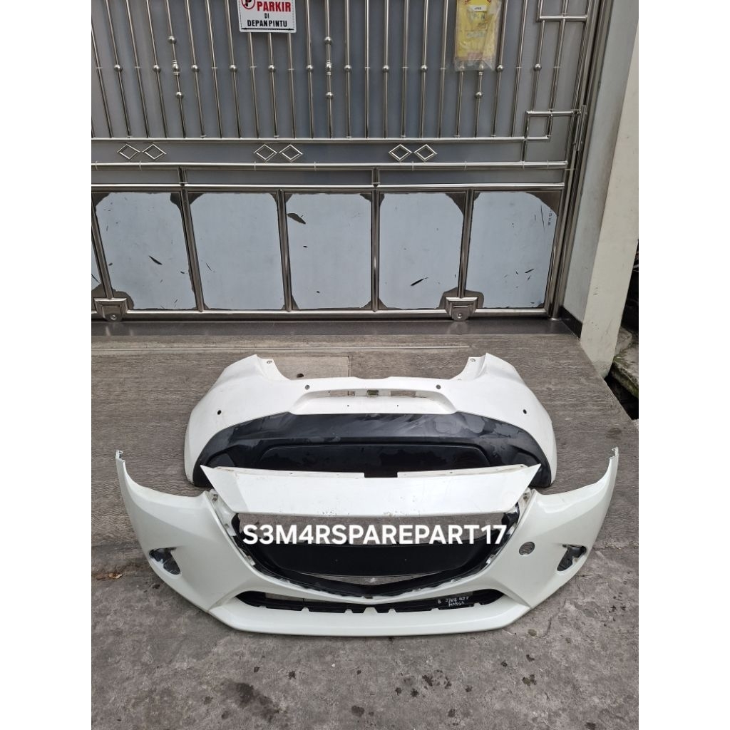 Bumper Depan Mazda 2 Skyactive 2015 Original