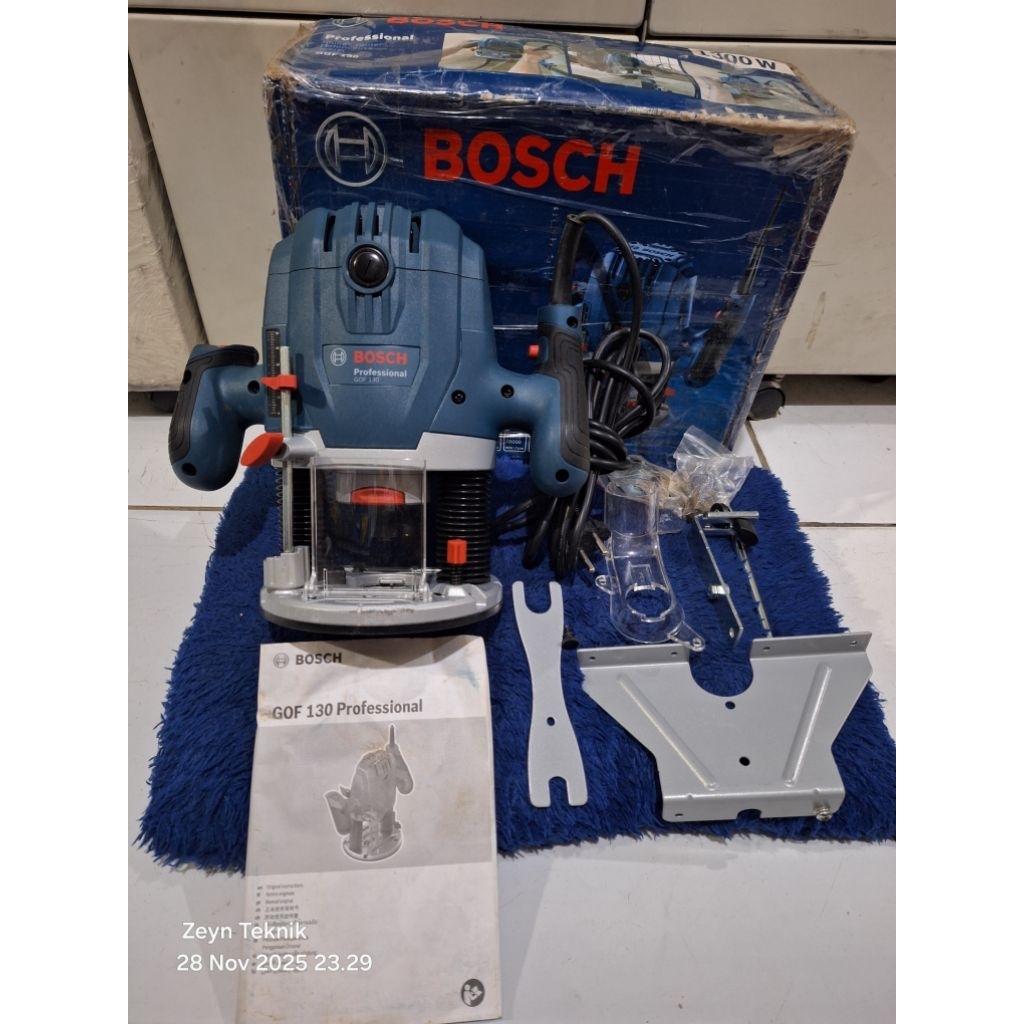 Mesin Router Bosch GOF 130 PROFESSIONAL
