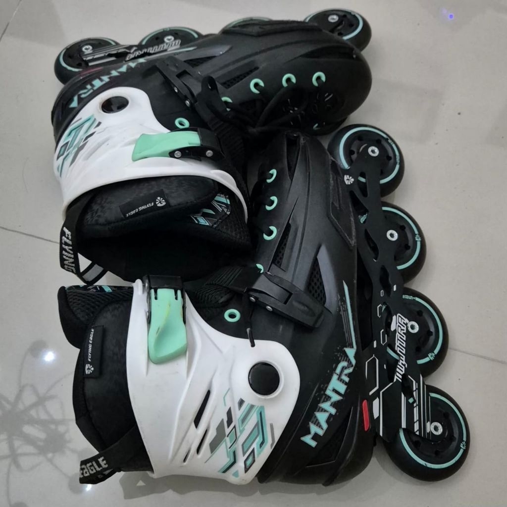 PRELOVED Flying Eagle Inline Skate