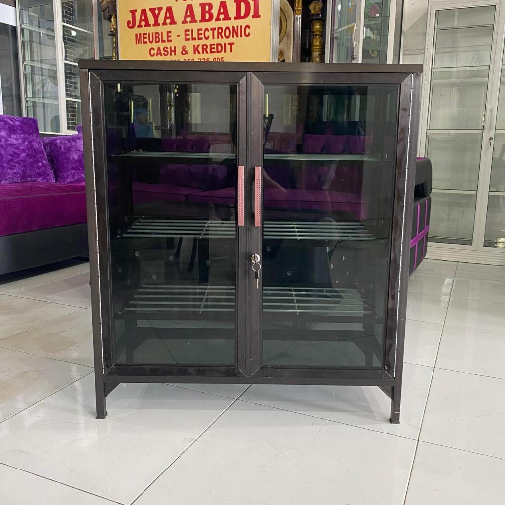 Rak sepatu Aluminium