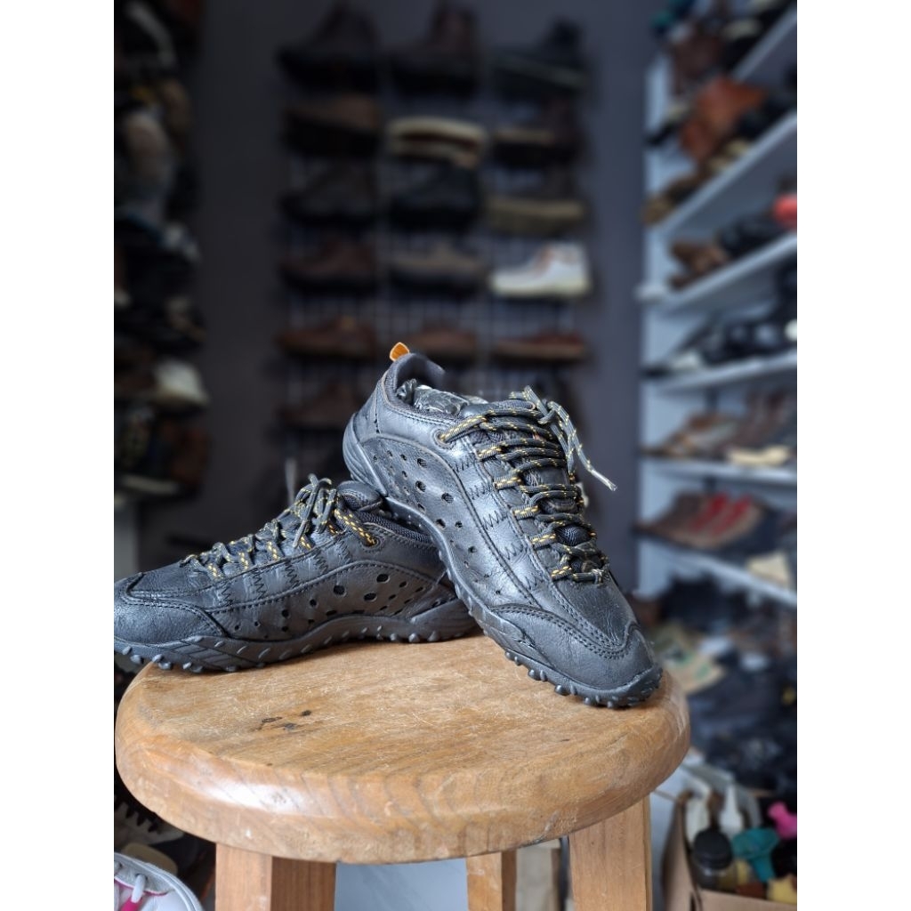 sepqtu hiking outdoor trailrun MERRELL vibram full black size 42