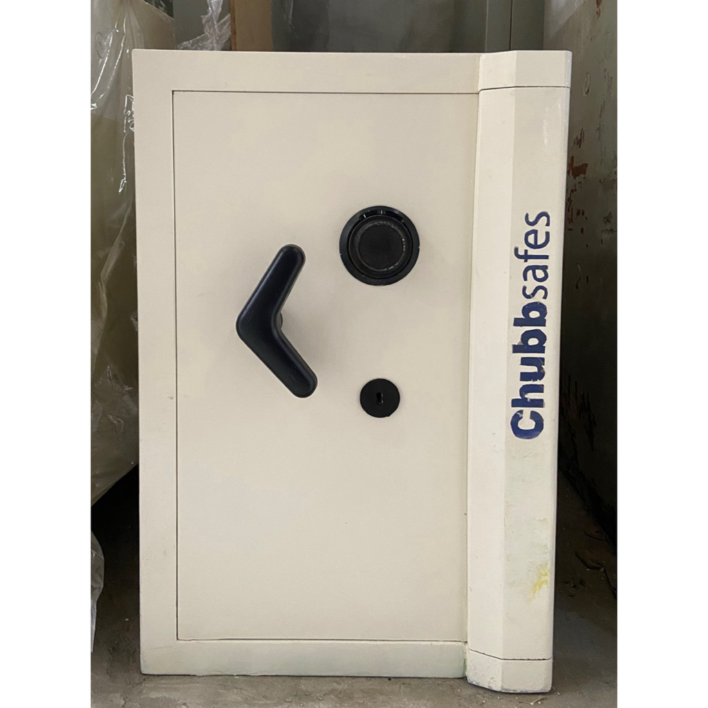 Brankas Chubb Cobra Tinggi 75 cm Brangkas Chubb Safes Cobra Tahan Api Rekondisi