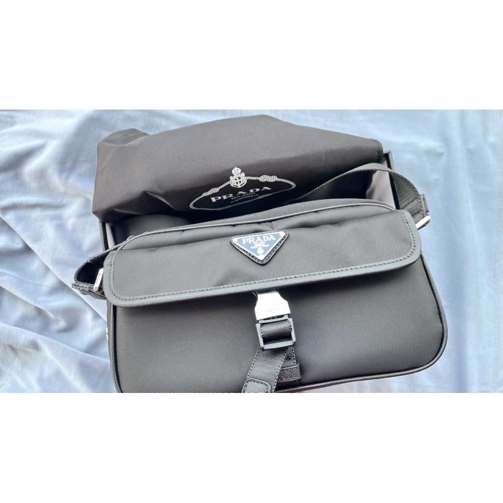 PRADA Tas Slempang Man
