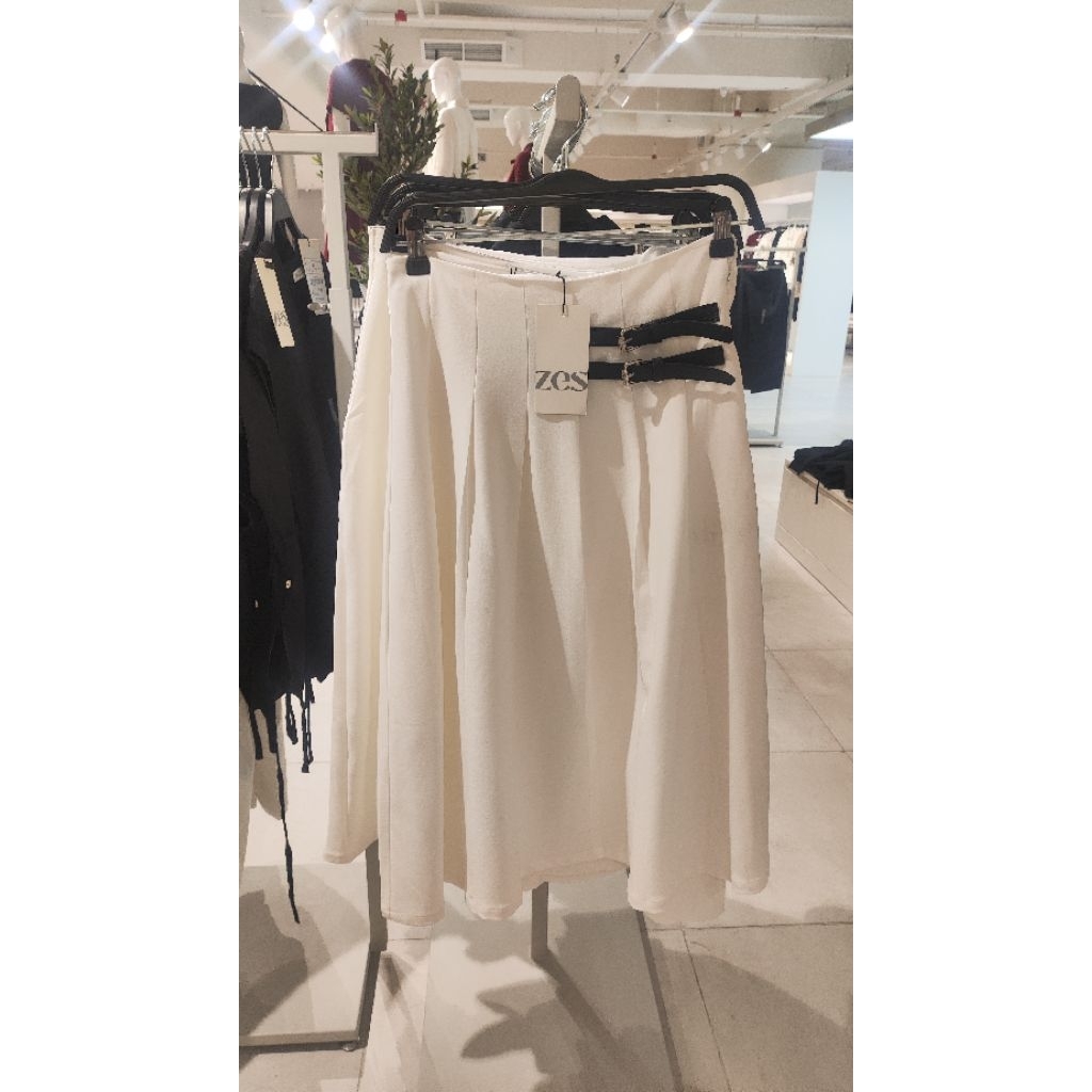 ZES Skirt White