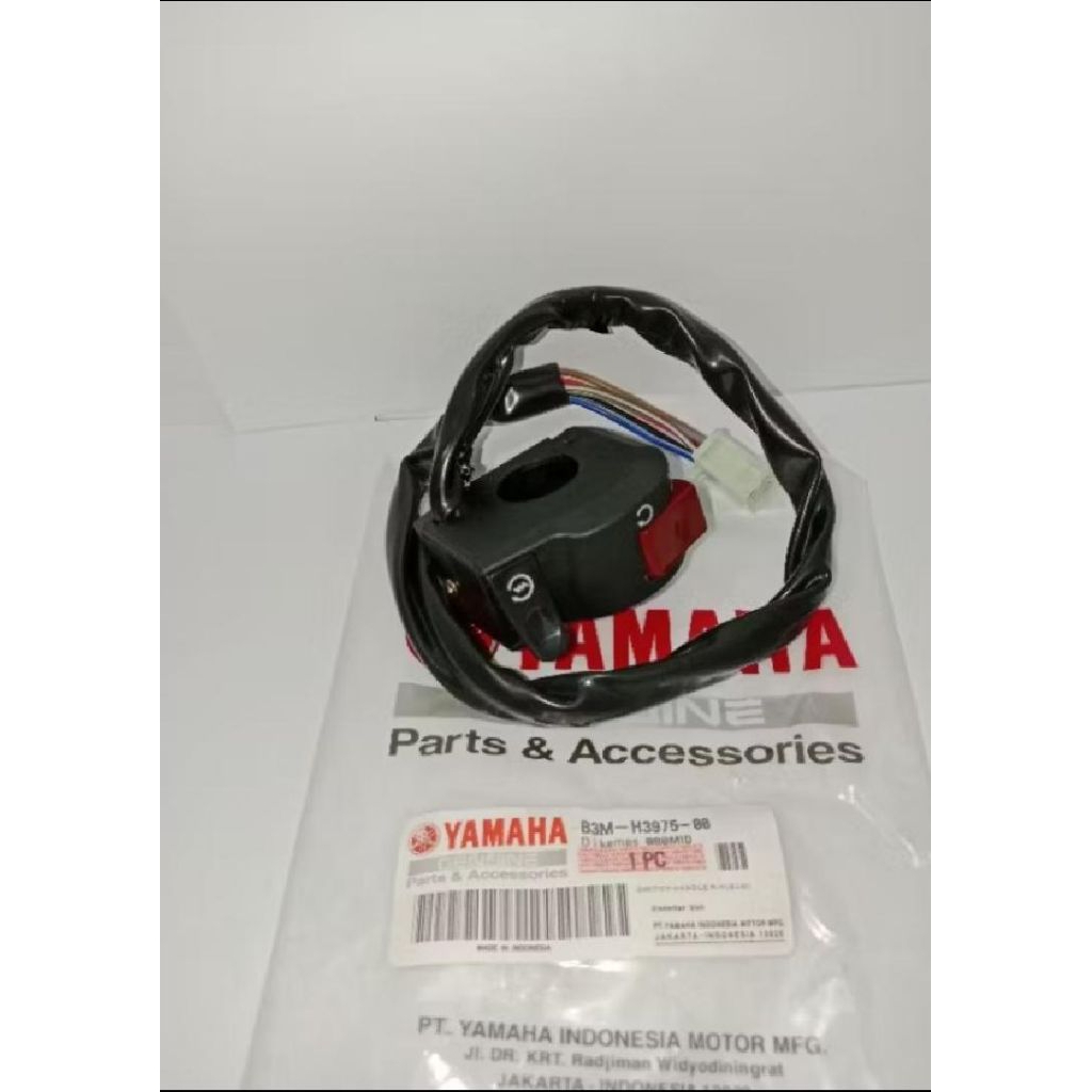 Saklar Holder Kanan Yamaha WR 155 (B3M-H3975-00)