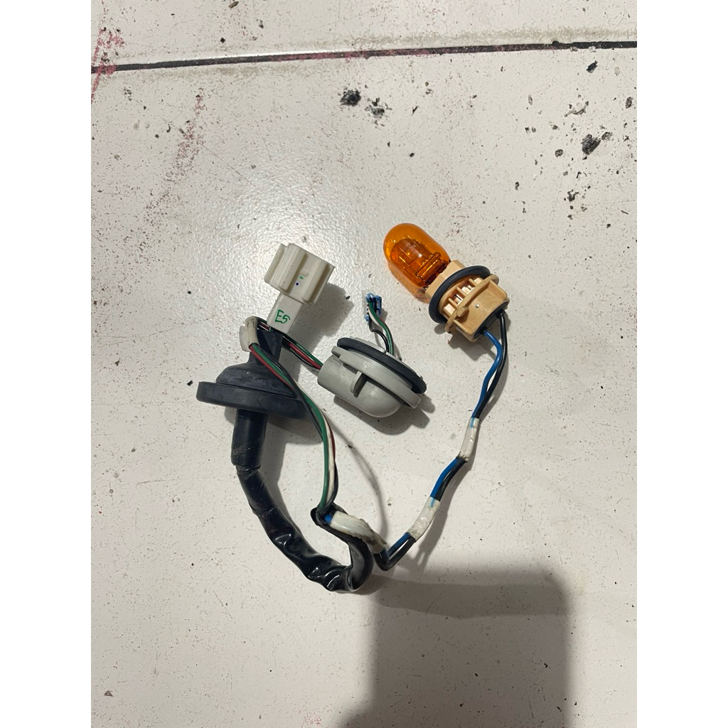 Upgrade Soket Stoplamp All New Pajero Sport Facelift 2021 2022 2023 2024 2025 Original