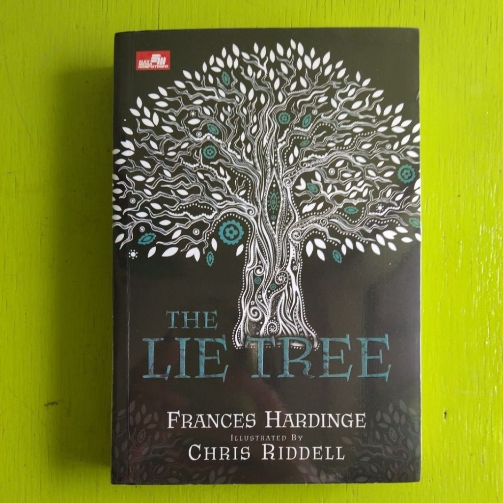 Preloved Novel The Lie Tree - Frances Hardinge
