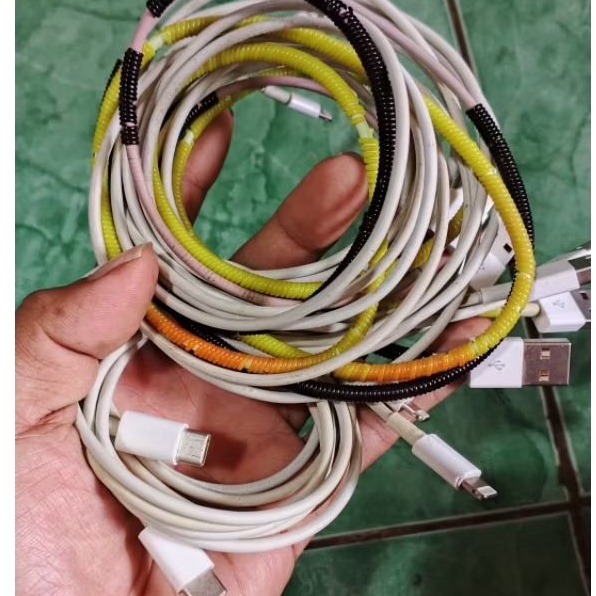 kabel data iPhone original copotan